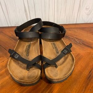 Birkenstock yara sandals ankle strap women’s Sz Euro 41 US 10